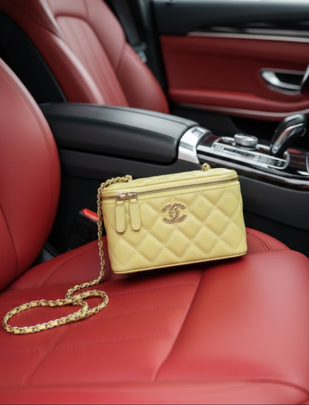 Shaped shoulder bags