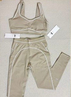 Yoga Set ( Alo)